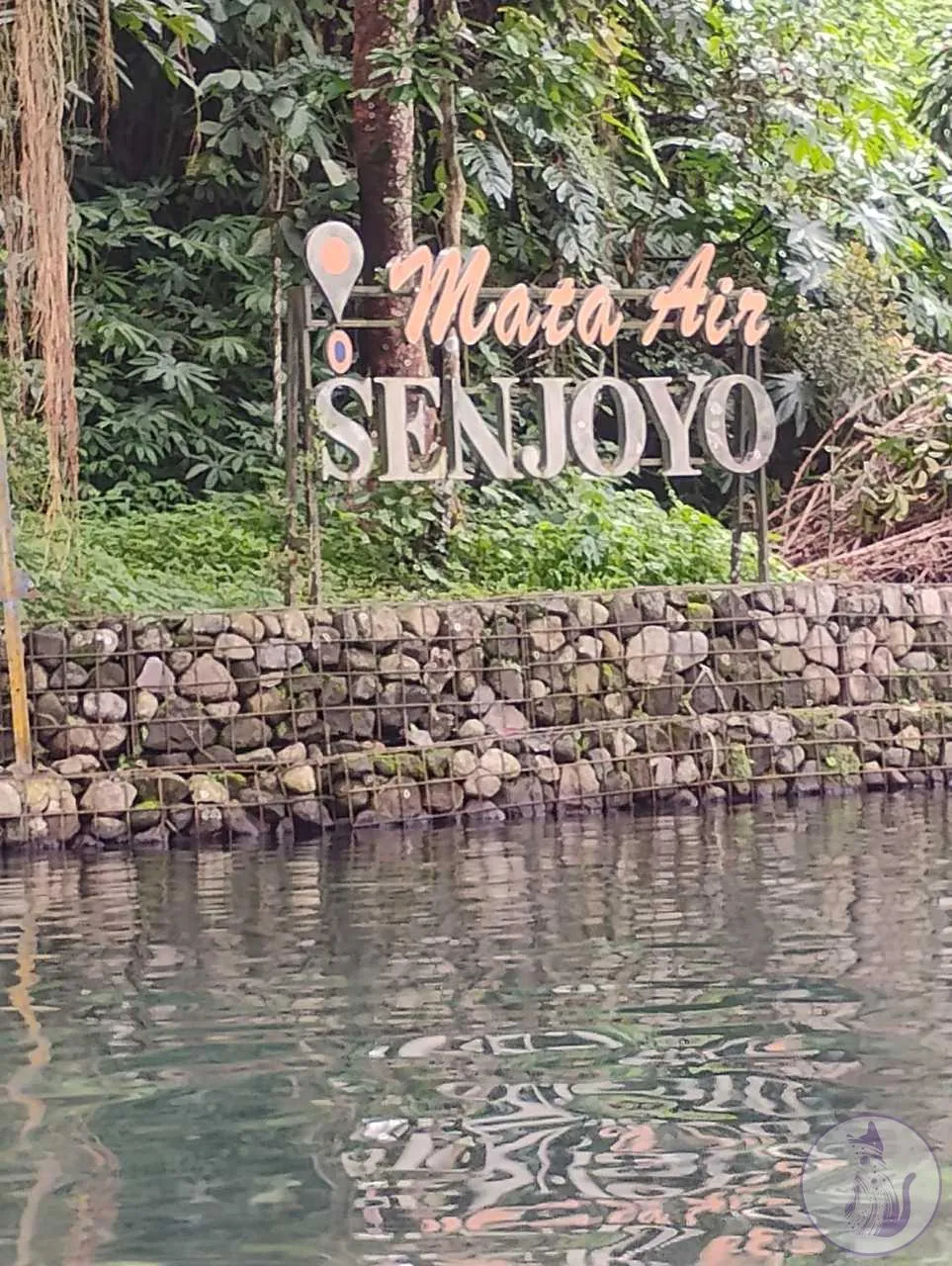 Pengalaman liburan di Mata Air Senjoyo Salatiga